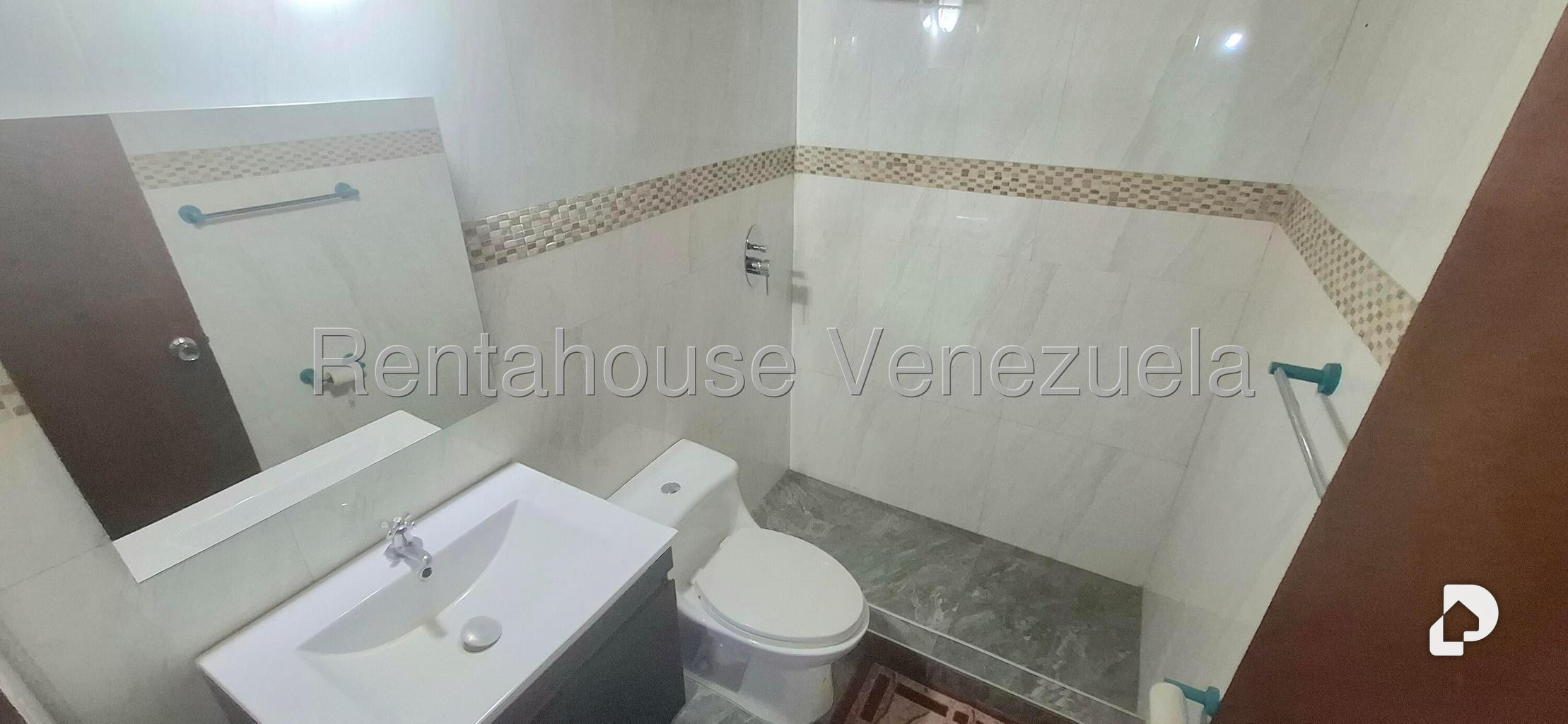 Apartamento en Nueva Casarapa, Guarenas – 28