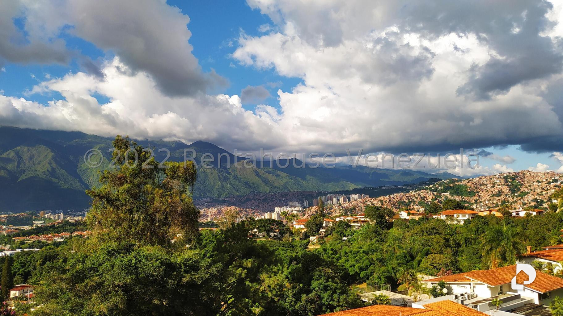 Casa en Macaracuay, Caracas – 28