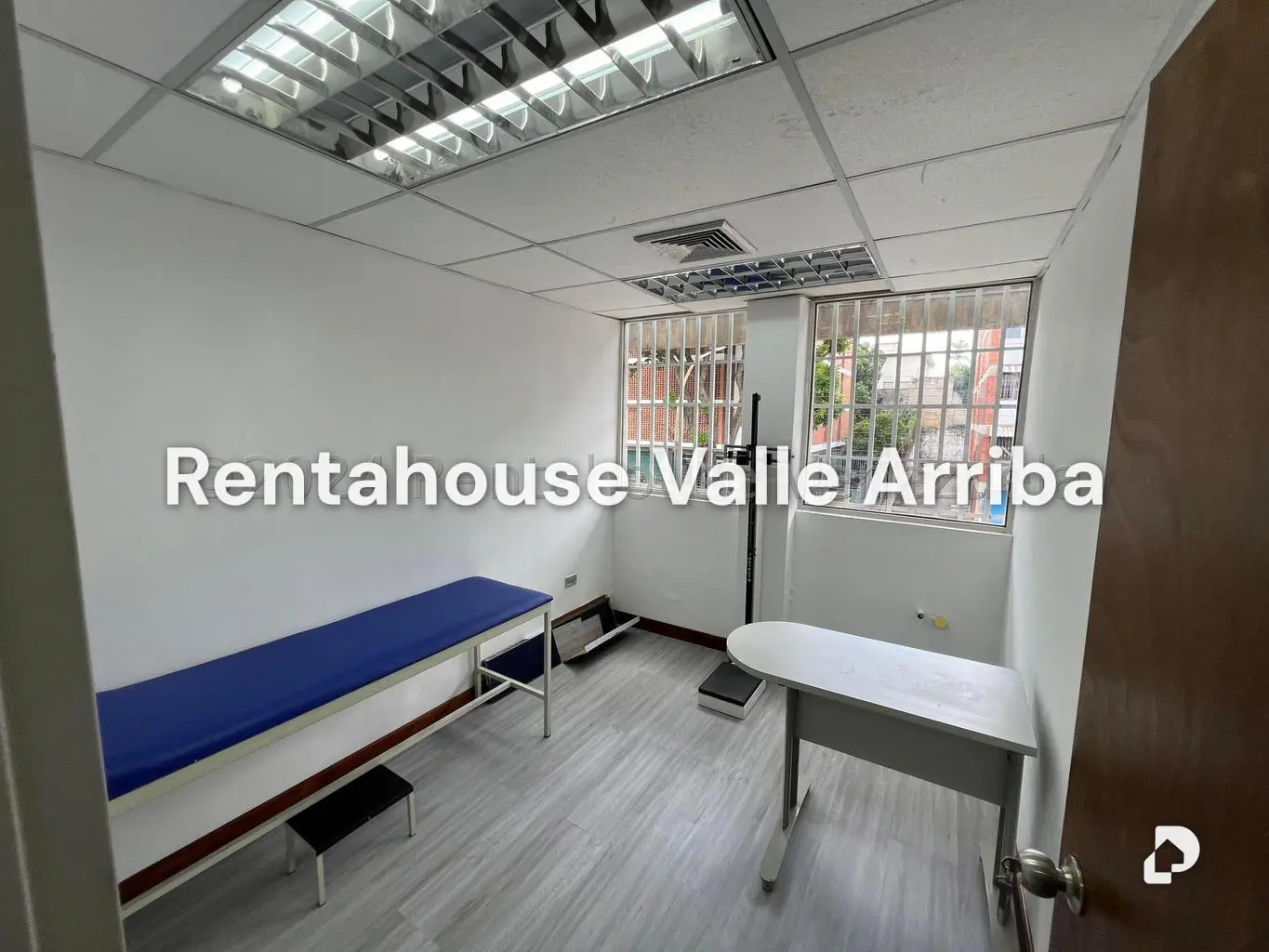 Local comercial en El Marqués, Caracas – 17