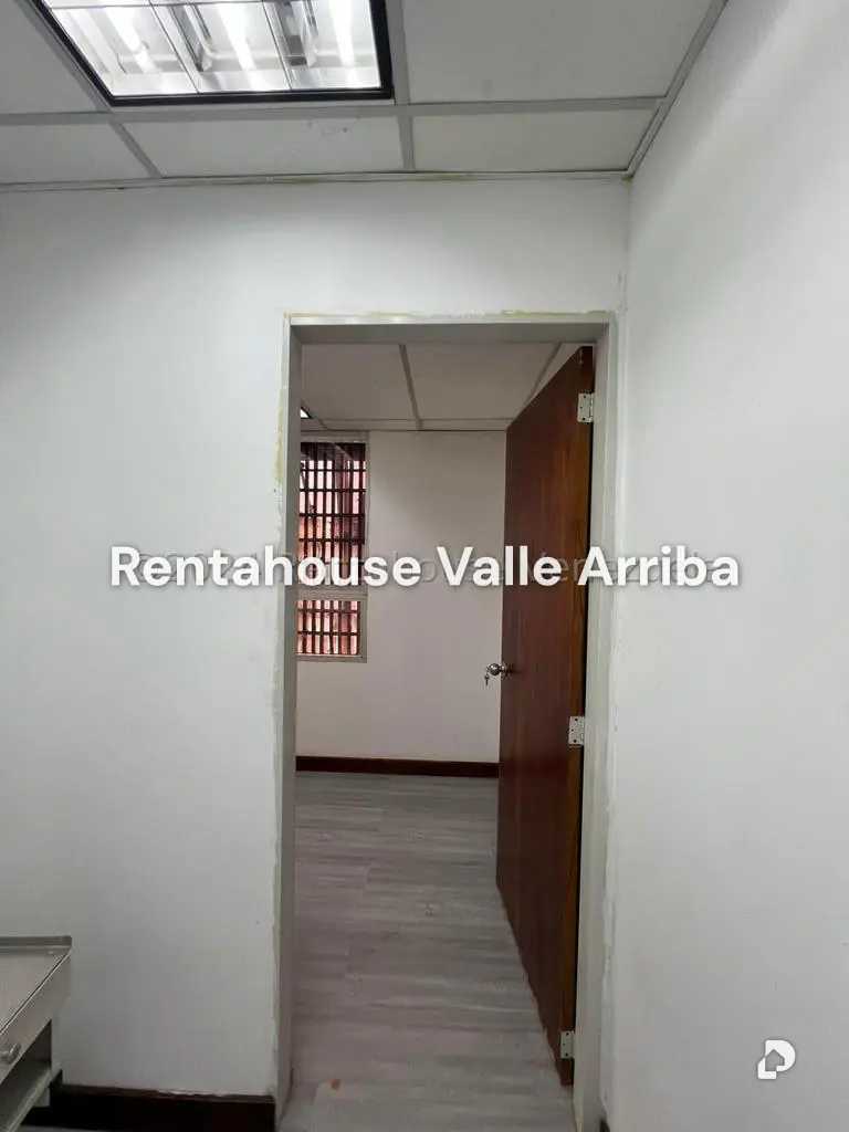 Local comercial en El Marqués, Caracas – 6