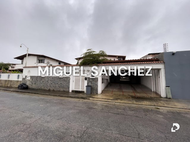 Casa en Santa Paula, Caracas – 1