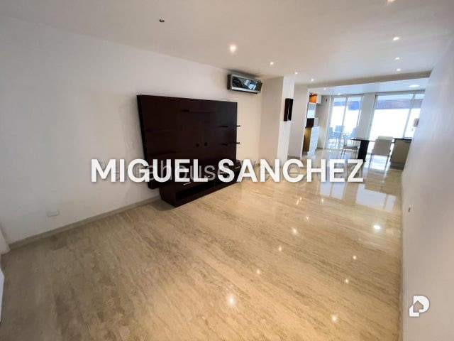 Casa en Santa Paula, Caracas – 19