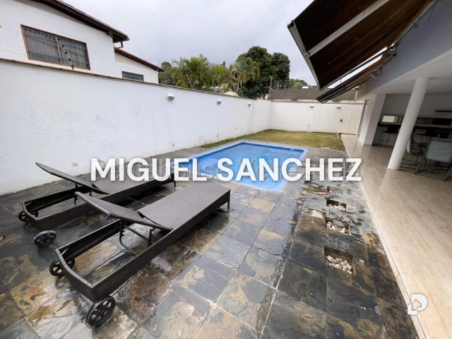 Casa en Santa Paula, Caracas – 5