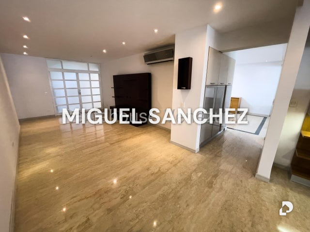 Casa en Santa Paula, Caracas – 16
