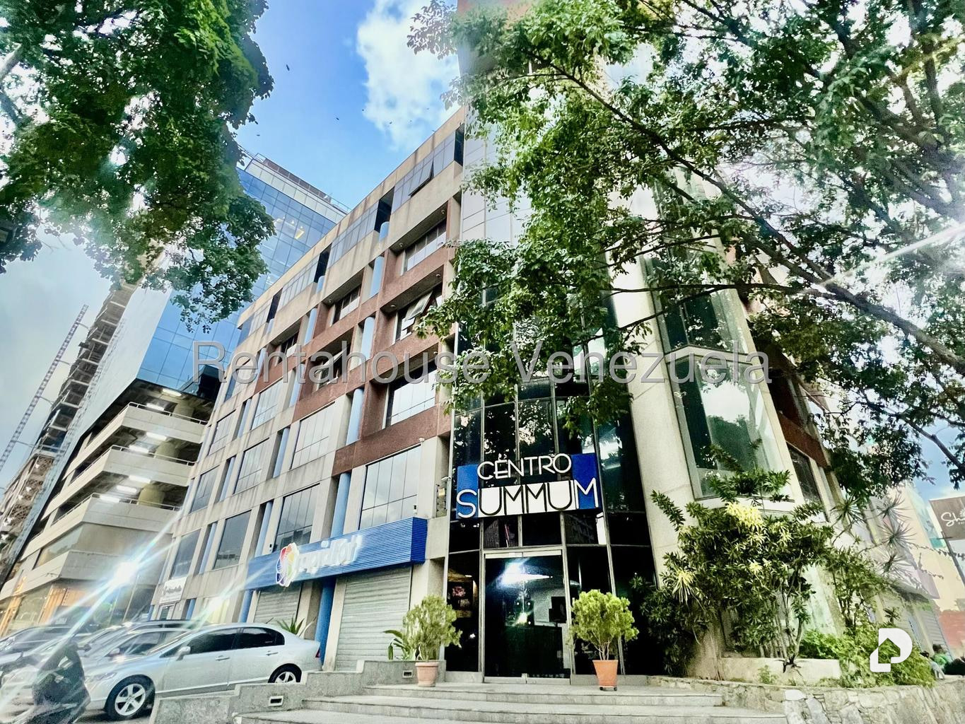 Oficina en Las Mercedes, Caracas – 1