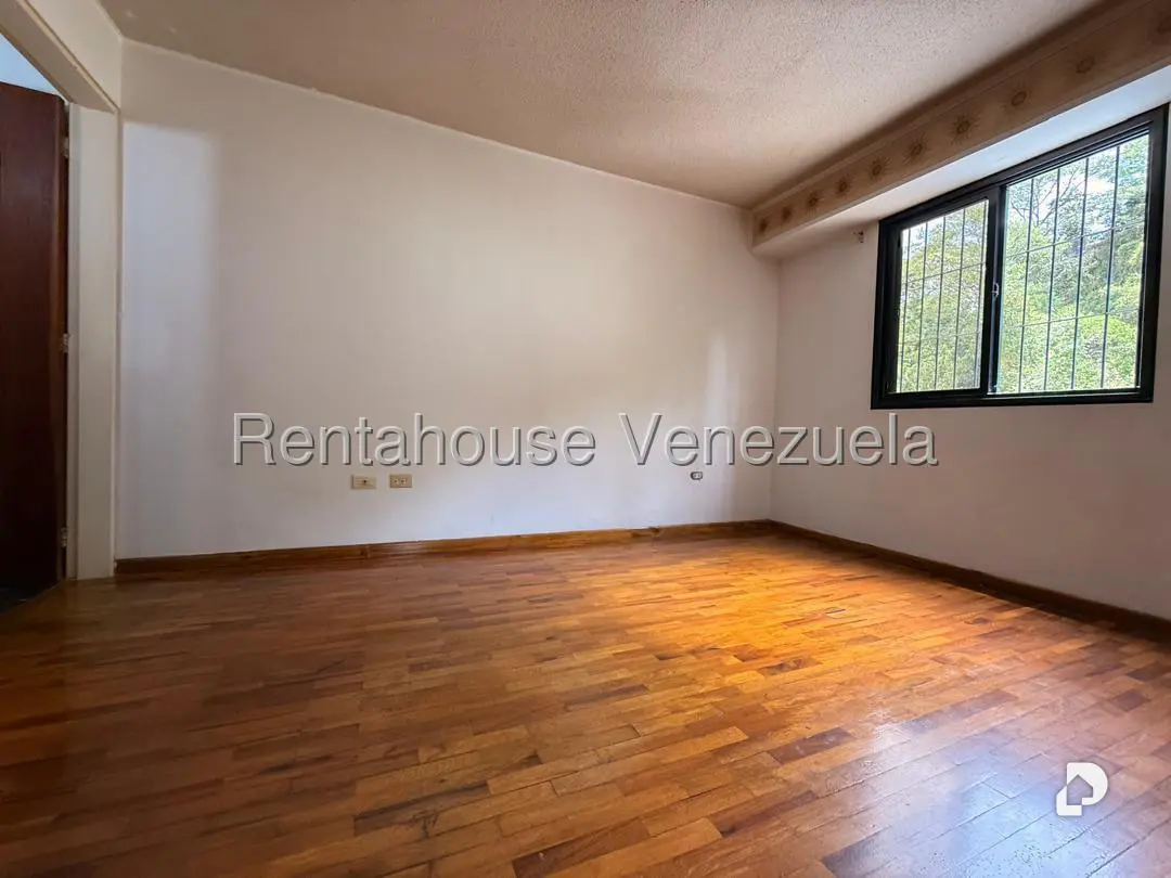 Apartamento en Guaicay, Caracas – 16