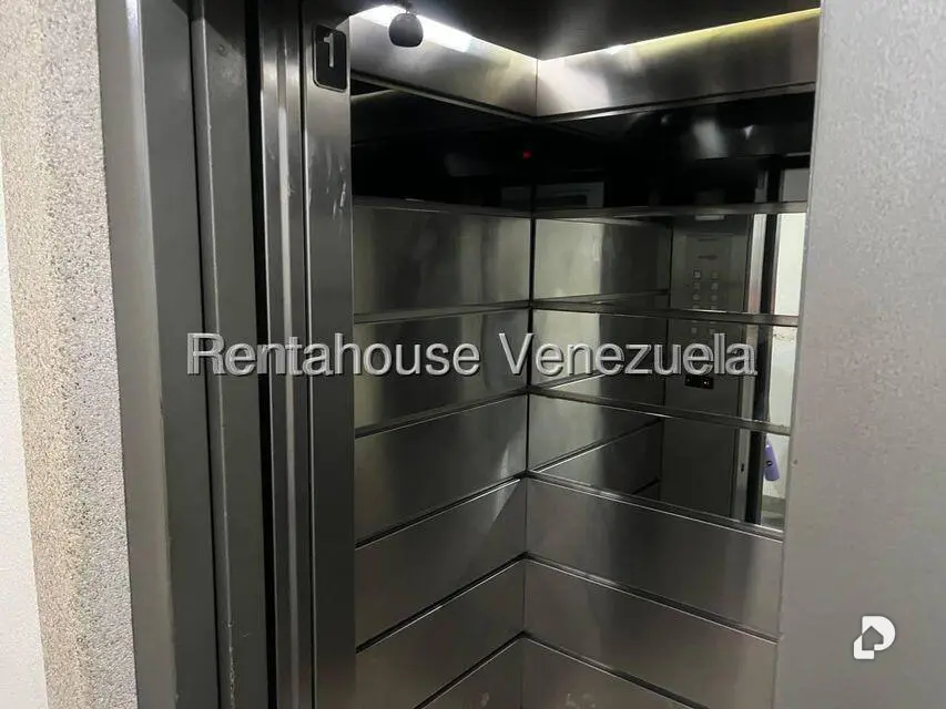 Apartamento en Guaicay, Caracas – 26