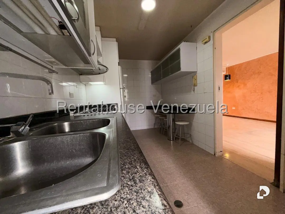 Apartamento en Guaicay, Caracas – 25