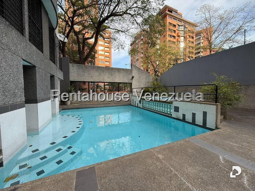 Apartamento en El Rosal, Caracas – 20
