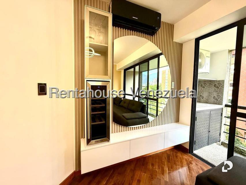 Apartamento en El Rosal, Caracas – 9