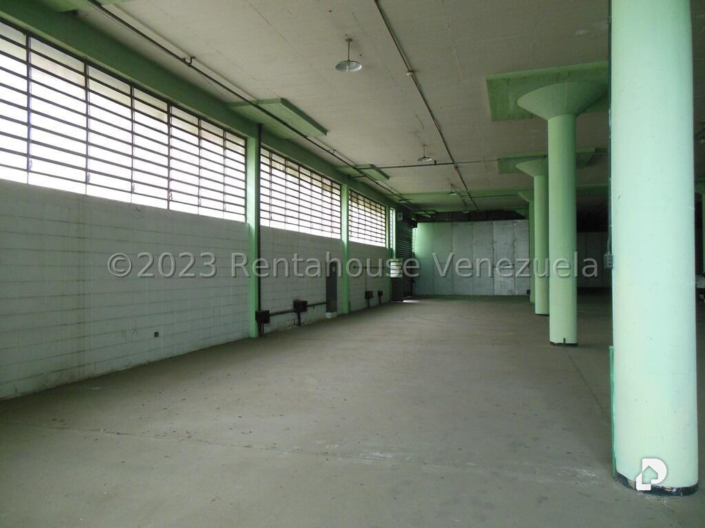 Commercial space in La Yaguara, Caracas – 19