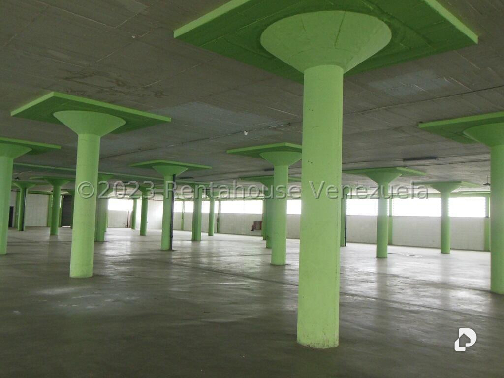 Commercial space in La Yaguara, Caracas – 29