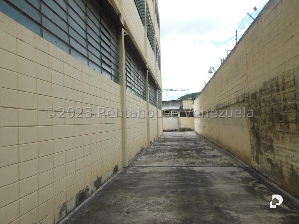 Commercial space in La Yaguara, Caracas – 9