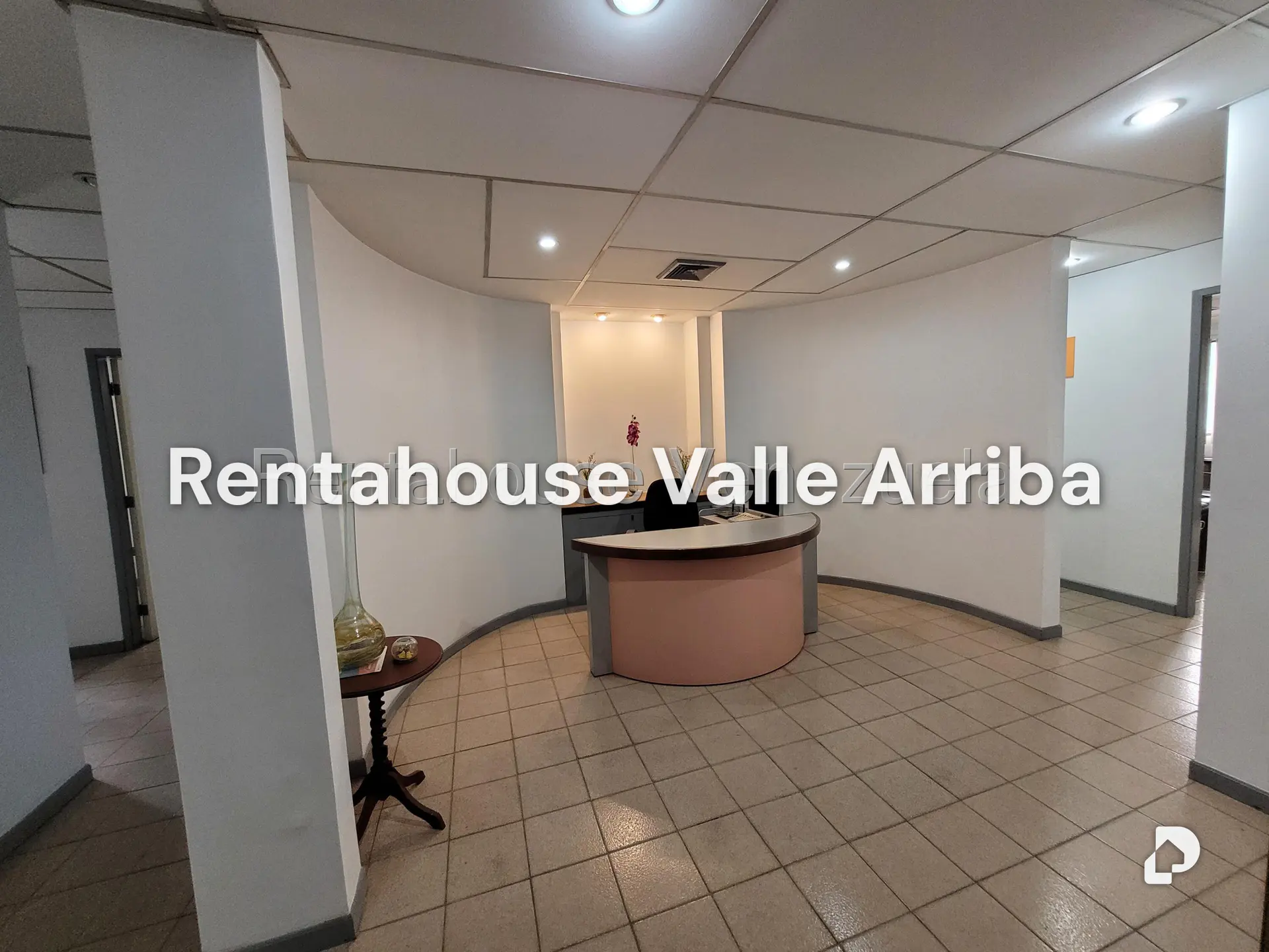 Local comercial en Parroquia La Candelaria, Caracas – 3