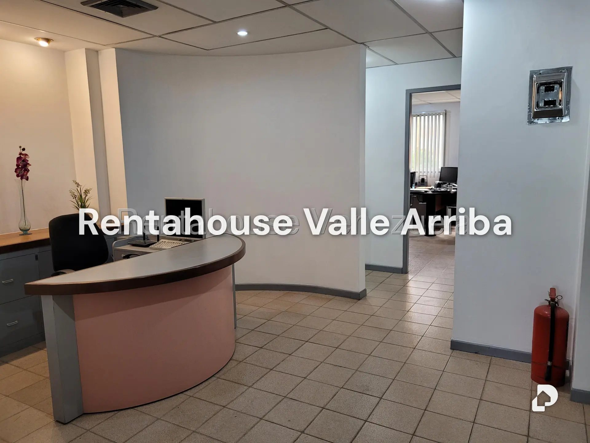 Local comercial en Parroquia La Candelaria, Caracas – 5