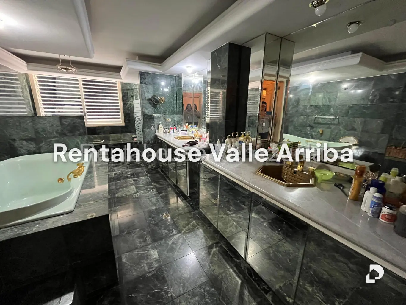 Apartamento en Los Chorros, Caracas – 30