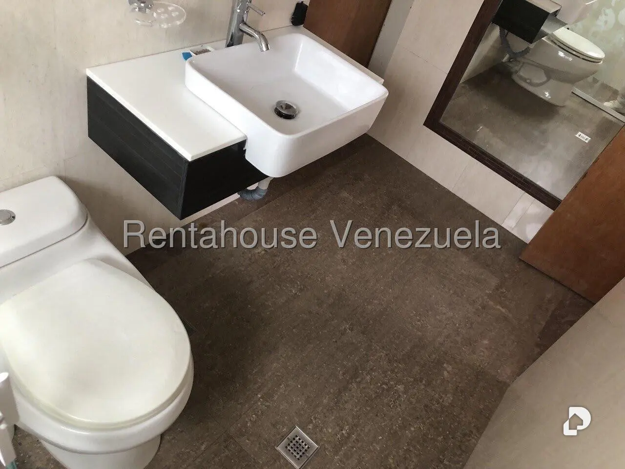 Apartamento en Manzanares, Caracas – 23