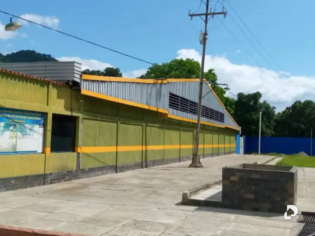 Warehouse in Morón, Alpargatón – 2