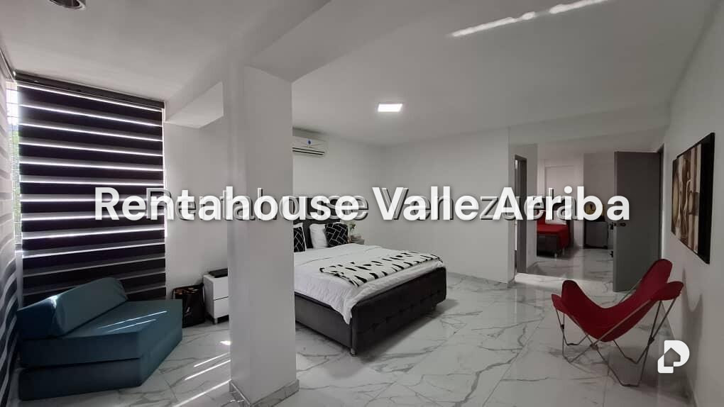 Casa en Santa Mónica, Caracas – 24