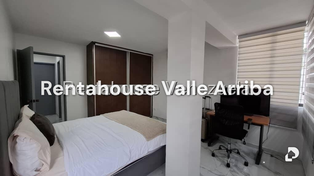 Casa en Santa Mónica, Caracas – 29