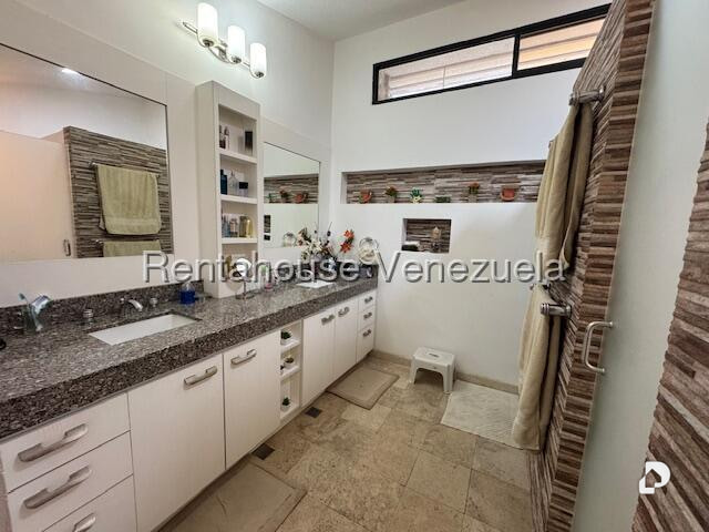 Casa en La Lagunita Country Club, Caracas – 31