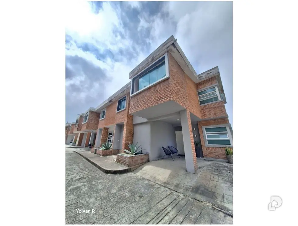 Apartamento en Parque El Retiro, Altos Mirandinos – 1