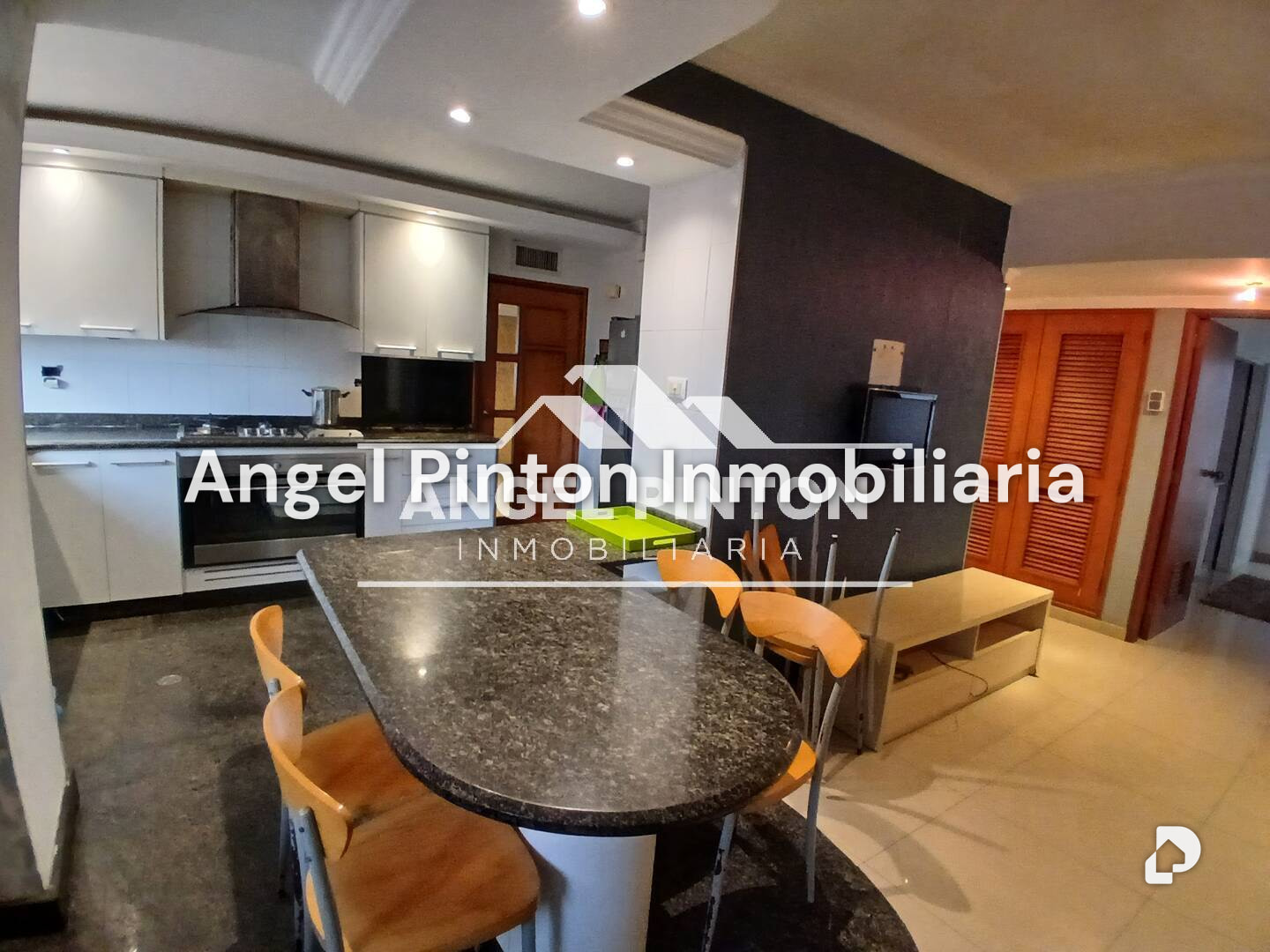 Apartamento en La Lago, Maracaibo – 13