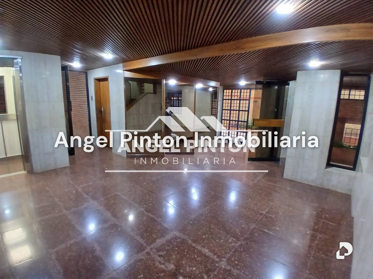 Apartamento en La Lago, Maracaibo – 5