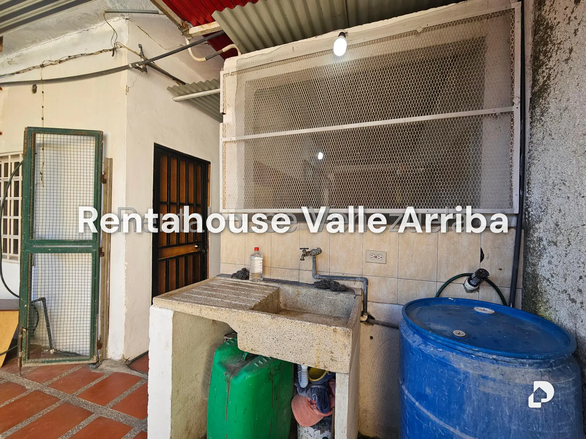 Casa en Centro, Barquisimeto – 18