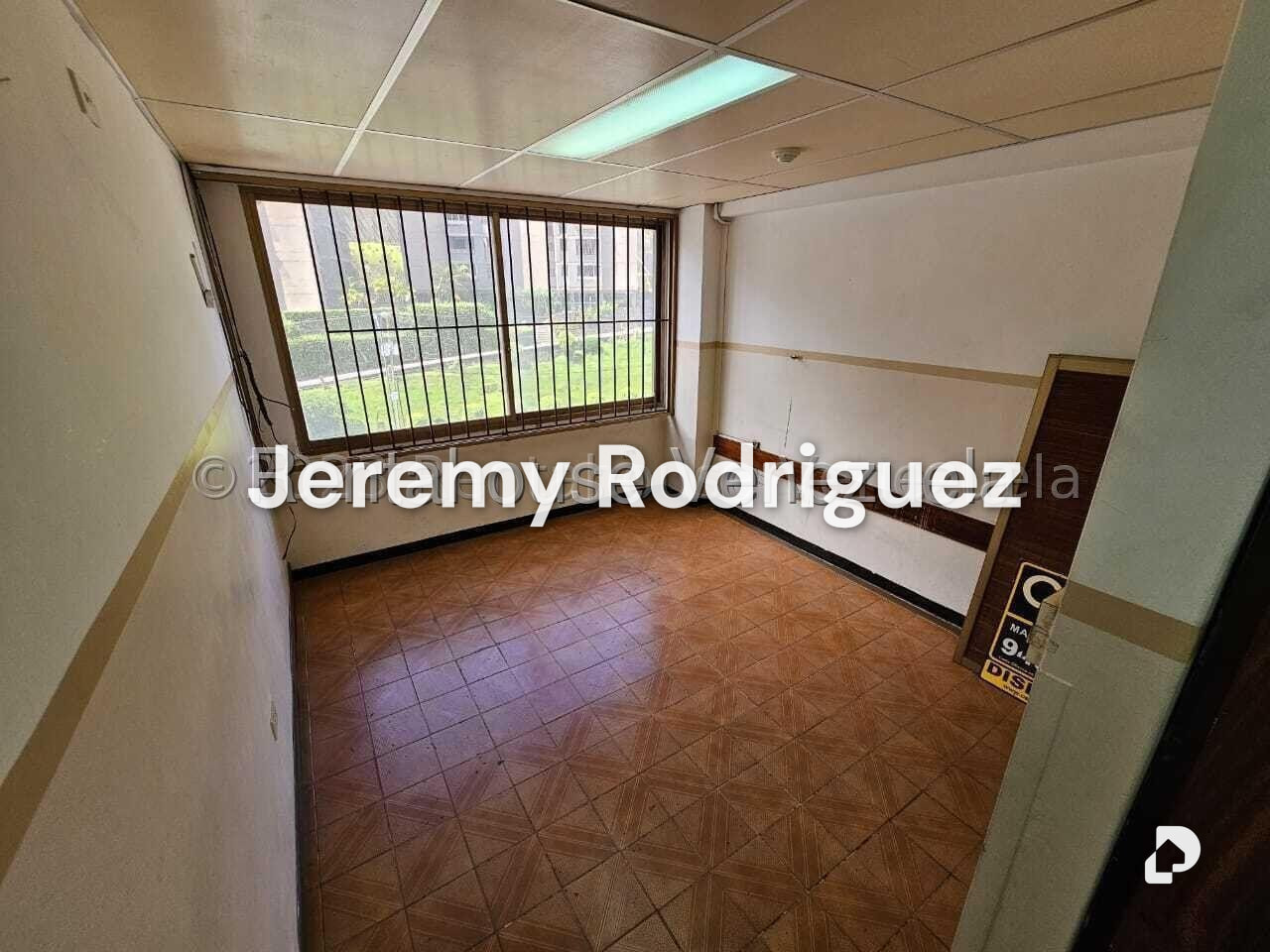 Local comercial en San Antonio de Los Altos, Altos Mirandinos – 14