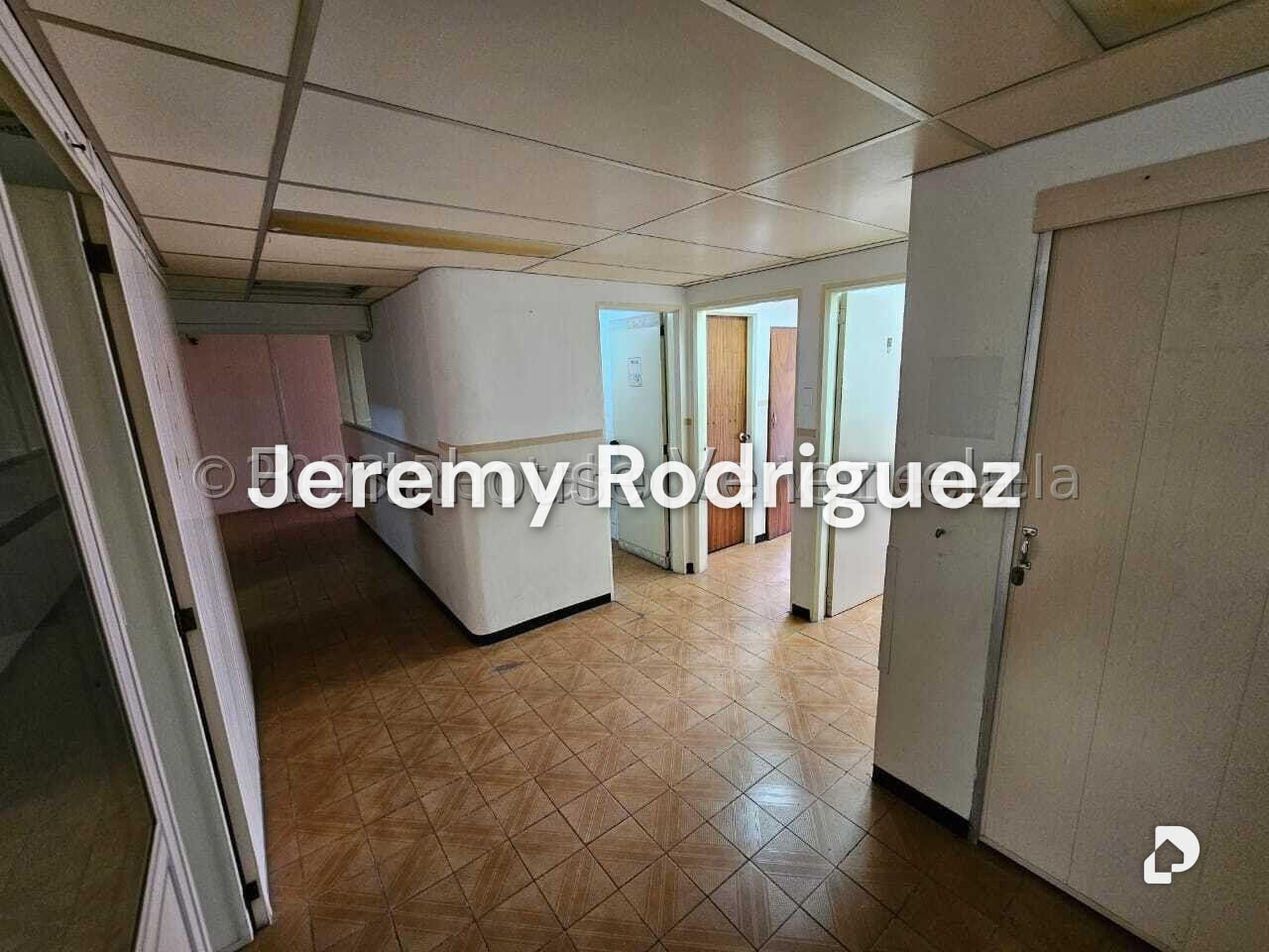 Local comercial en San Antonio de Los Altos, Altos Mirandinos – 5