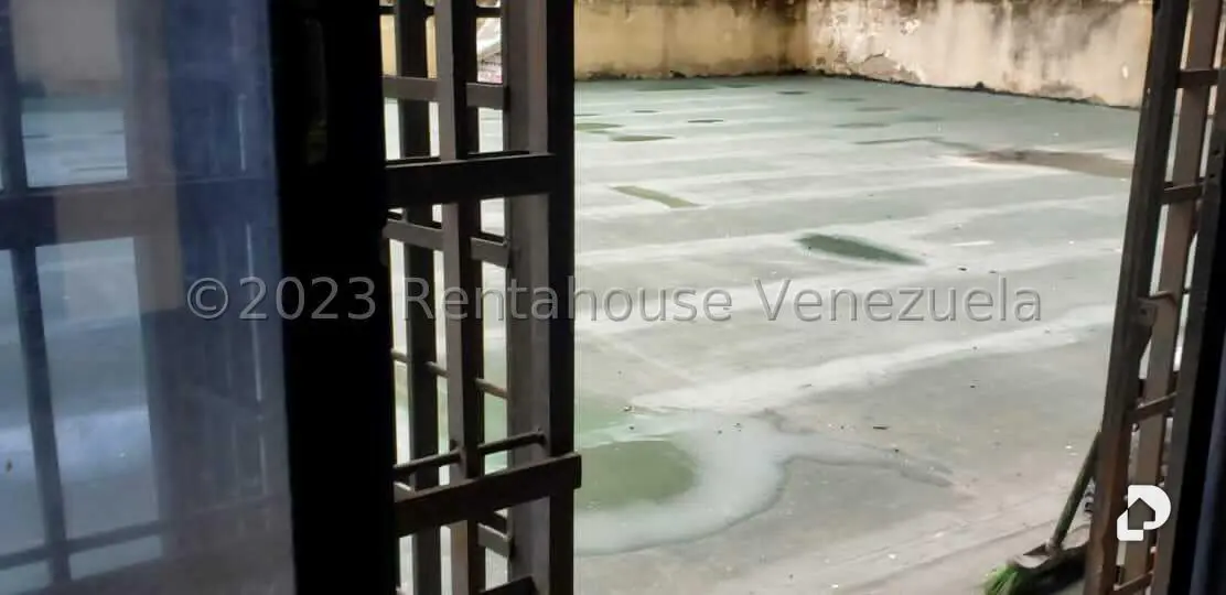Commercial space in Catedral, Caracas – 17