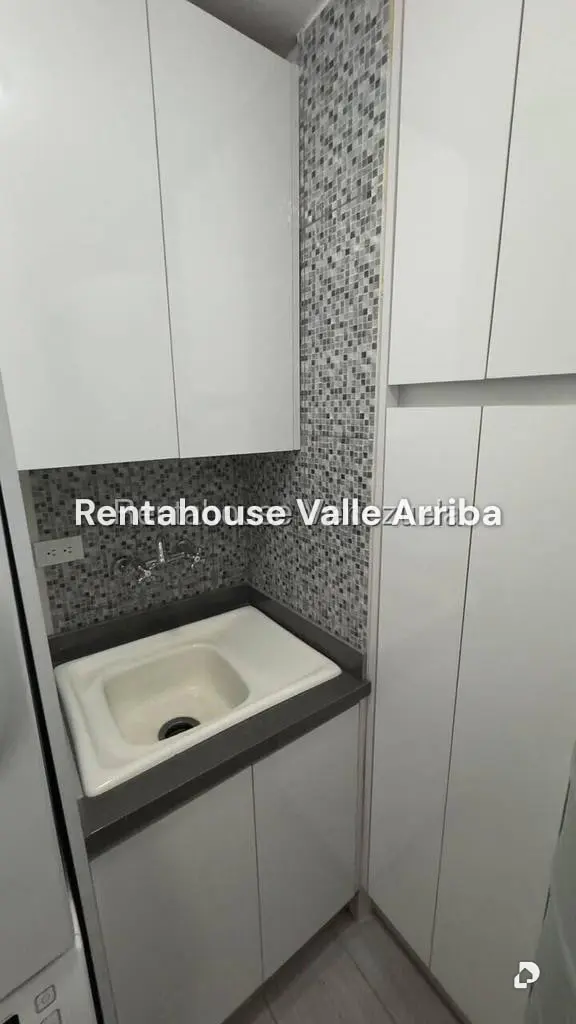 Apartamento en Colinas de La Tahona, Caracas – 19