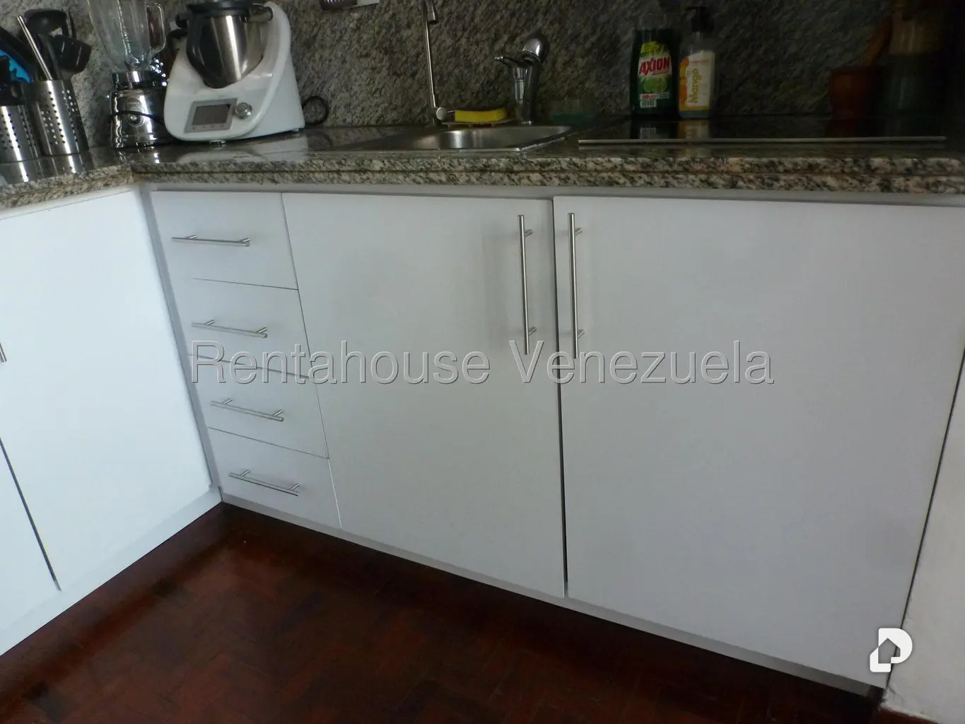 Apartamento en Lomas de Las Mercedes, Caracas – 11