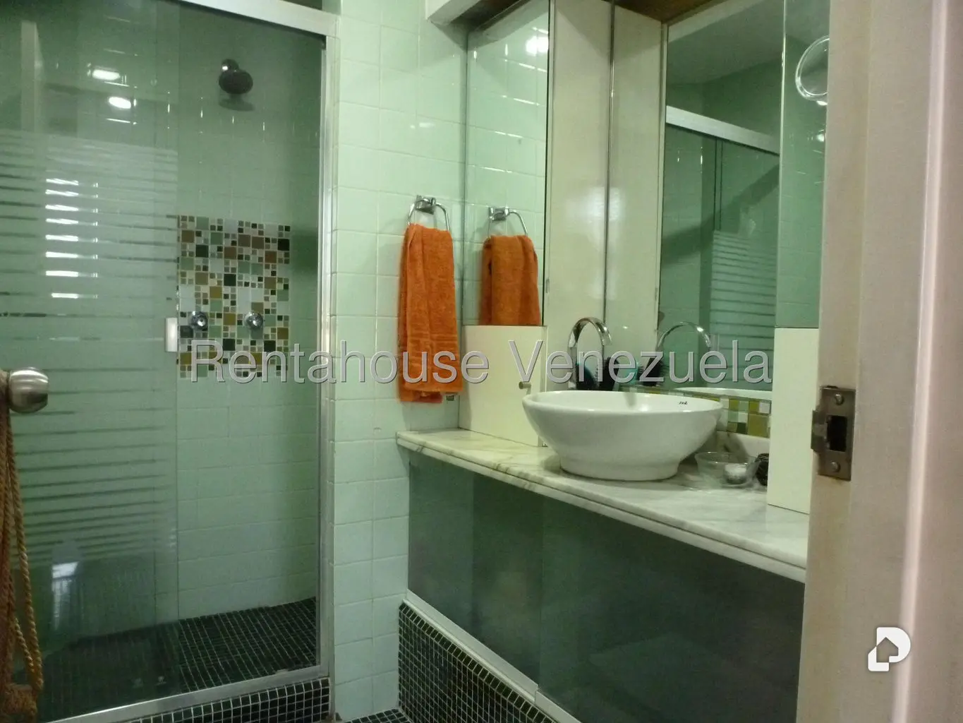 Apartamento en Lomas de Las Mercedes, Caracas – 20