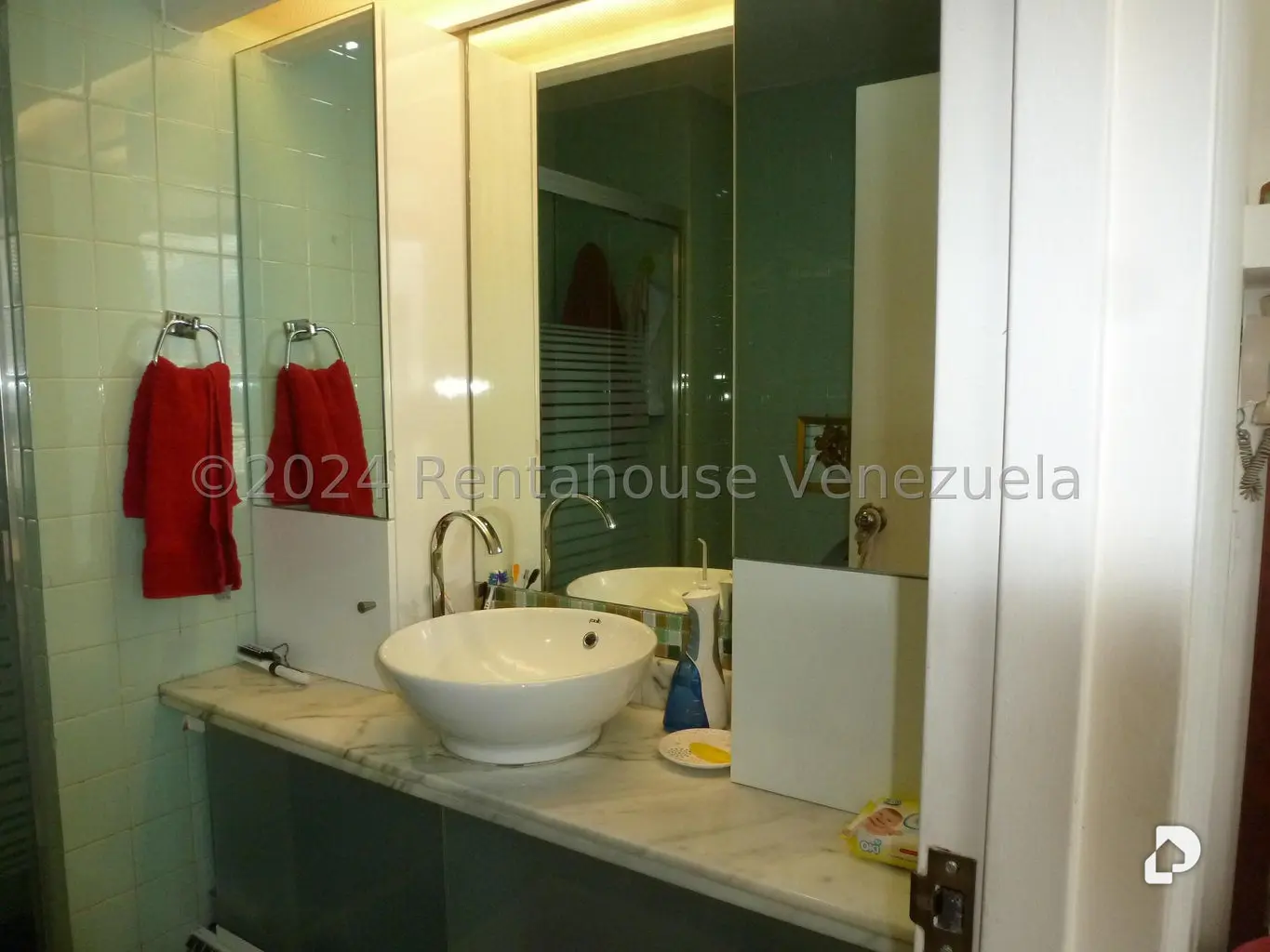 Apartamento en Lomas de Las Mercedes, Caracas – 17