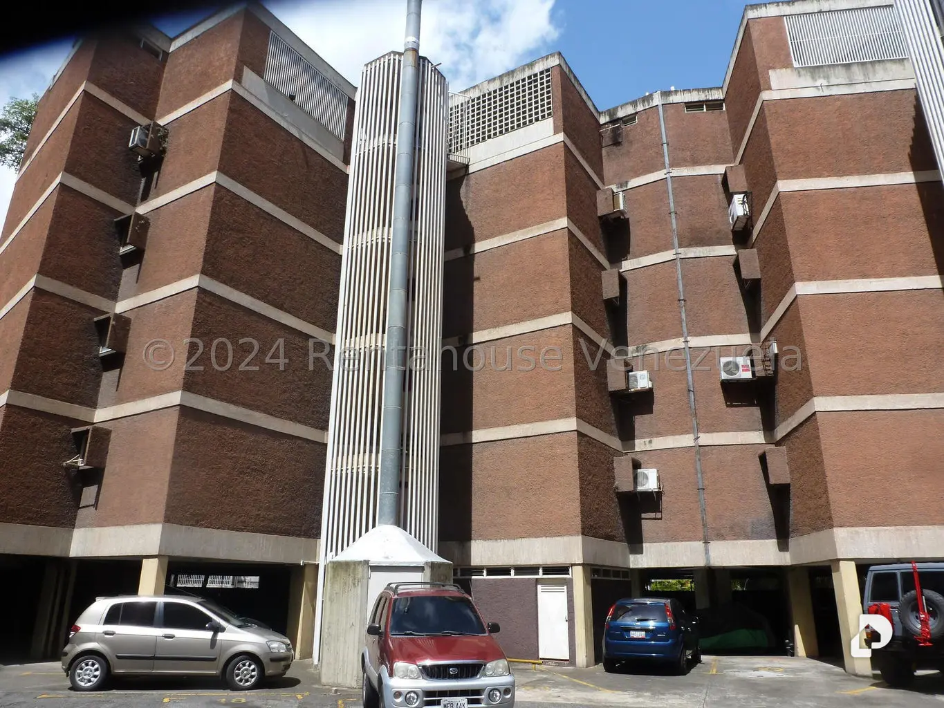 Apartamento en Lomas de Las Mercedes, Caracas – 25