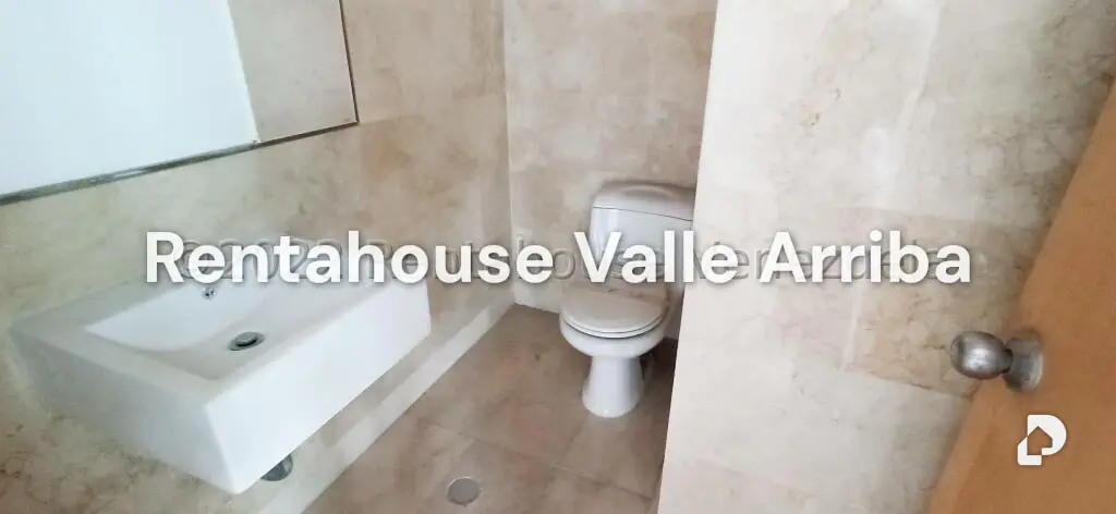 Apartamento en Campo Alegre, Caracas – 24