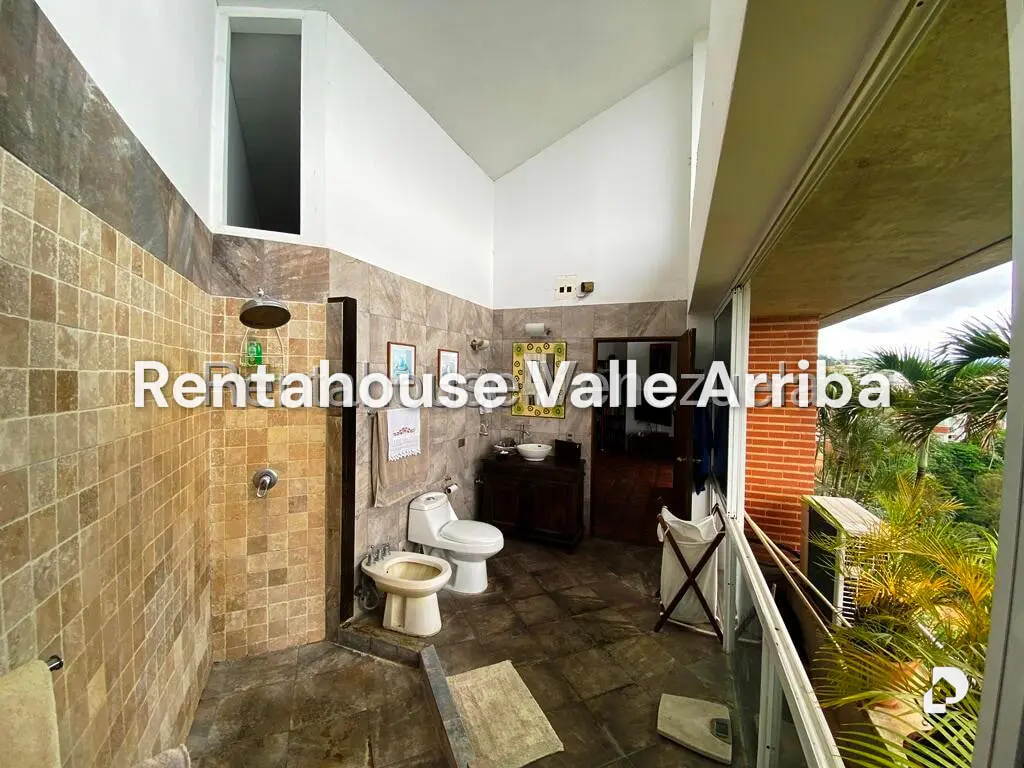 Apartamento en Villa Nueva Hatillo, Caracas – 28