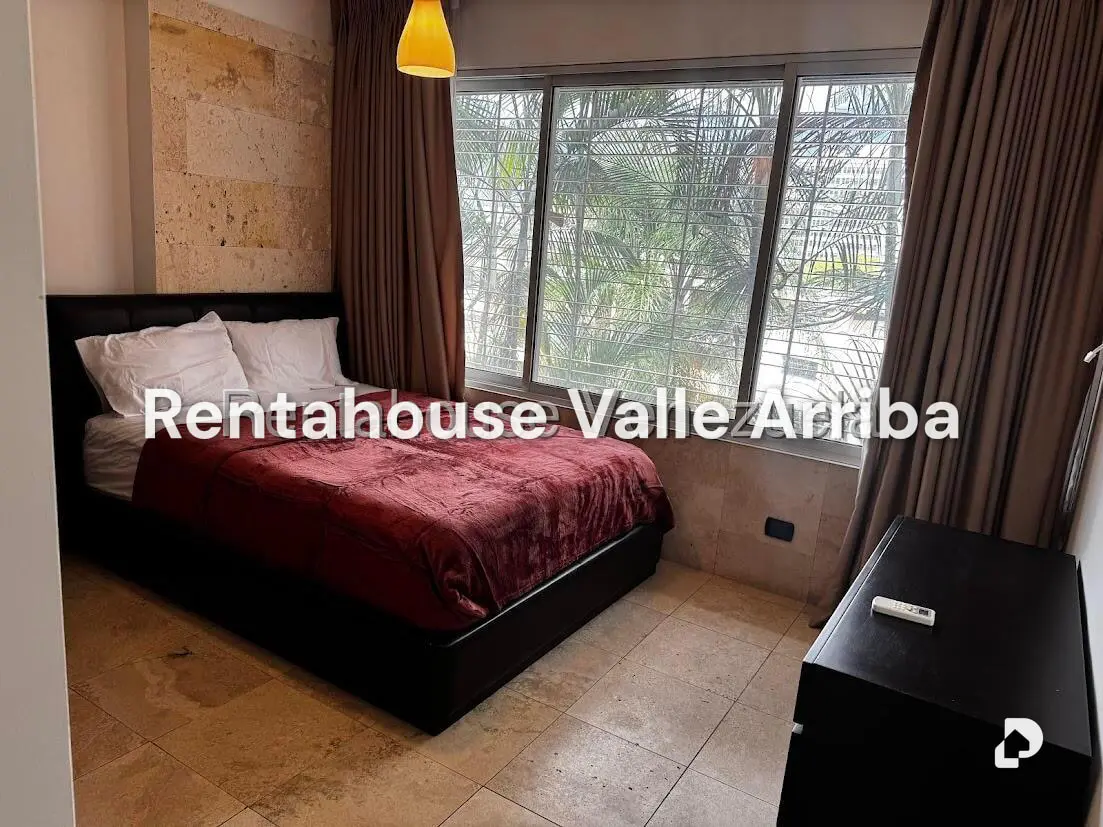 Apartamento en Lomas de Las Mercedes, Caracas – 20