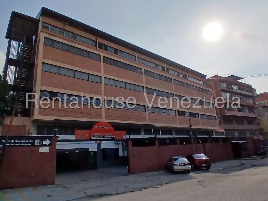 Local comercial en Boleíta Norte, Caracas - 1