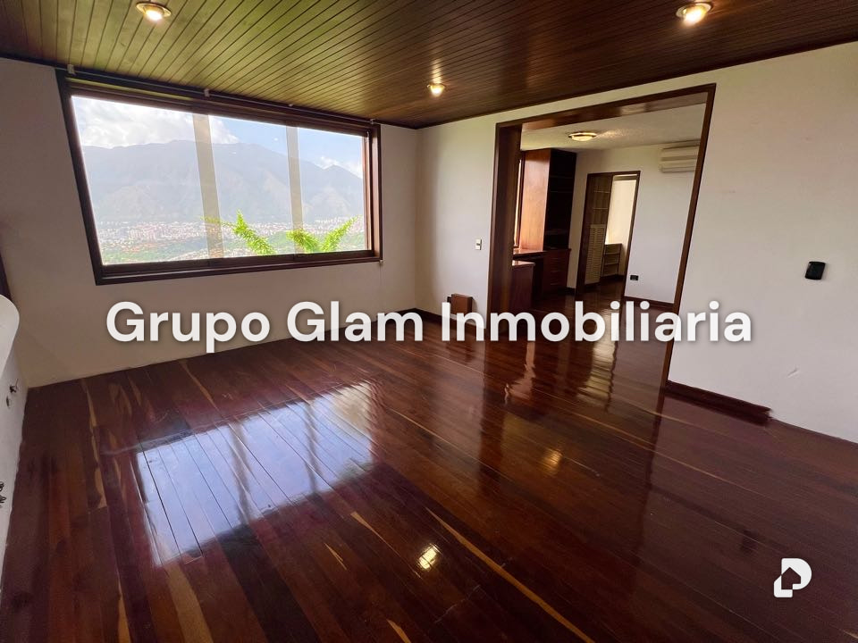 Casa en Cerro Verde, Caracas – 28