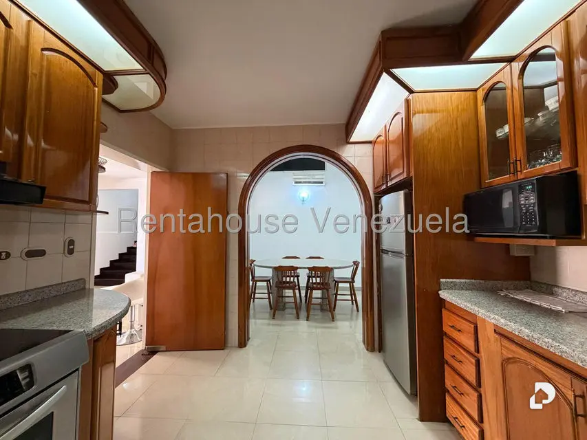Casa en Barrio Puente Nuevo, Maracay – 13
