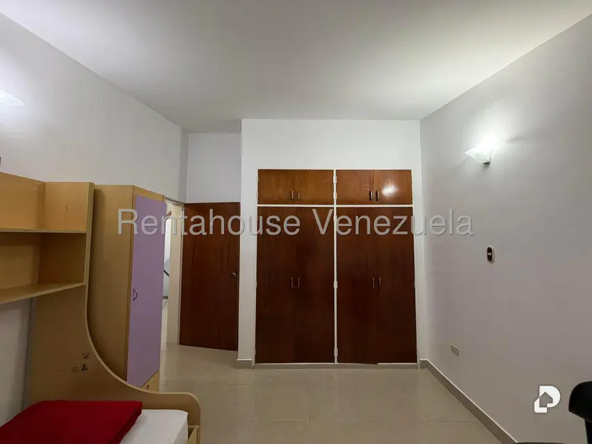 Casa en Barrio Puente Nuevo, Maracay – 17