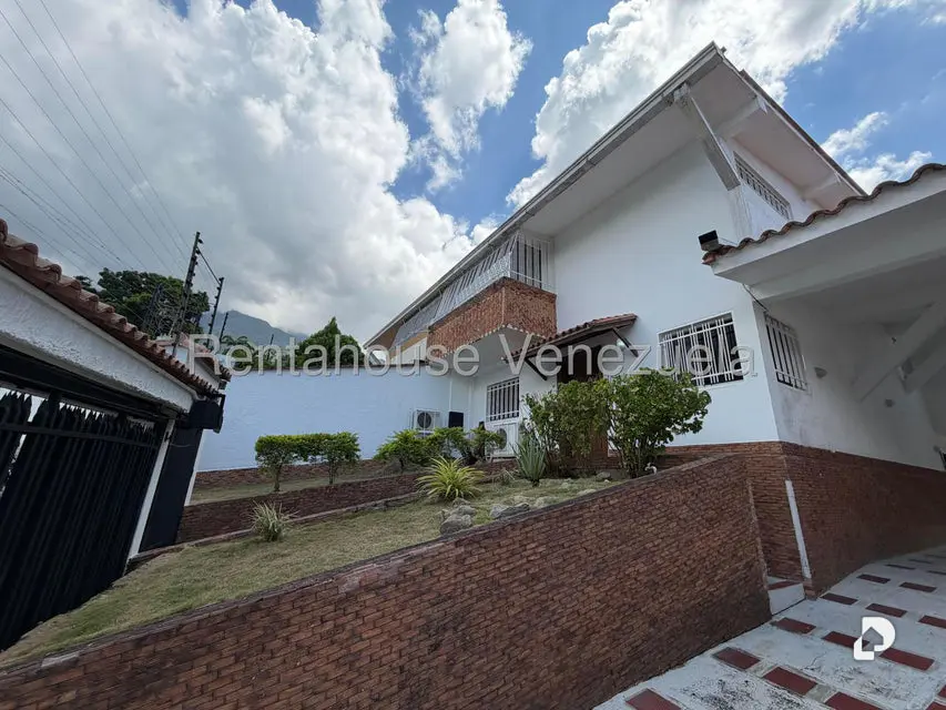 Casa en Barrio Puente Nuevo, Maracay – 2