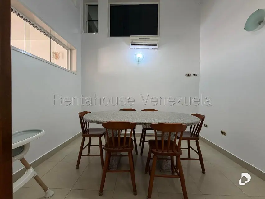 Casa en Barrio Puente Nuevo, Maracay – 21