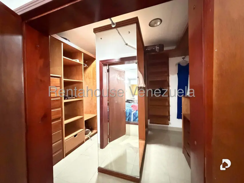 Casa en Barrio Puente Nuevo, Maracay – 8