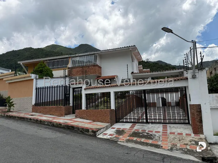 Casa en Barrio Puente Nuevo, Maracay – 1