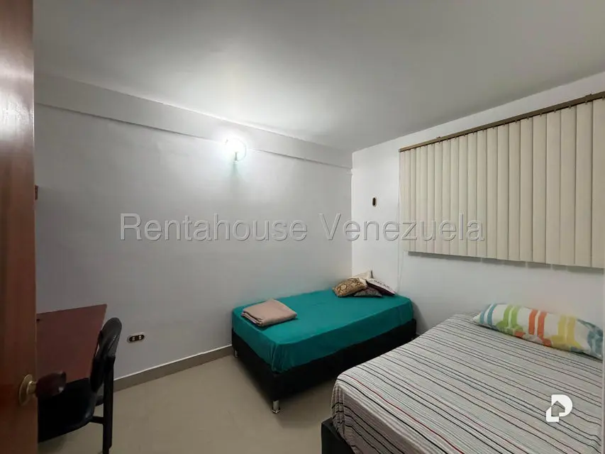 Casa en Barrio Puente Nuevo, Maracay – 18