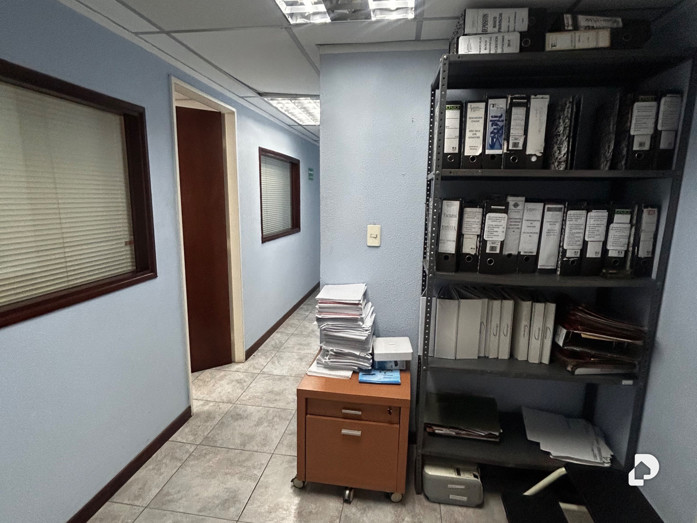 Local comercial en Los Dos Caminos, Caracas – 26